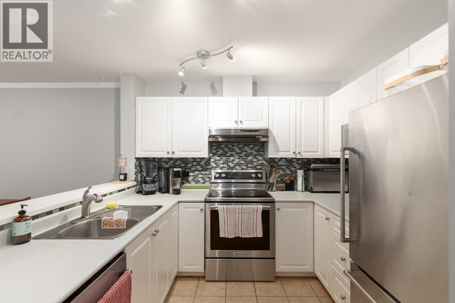 107 3038 E Kent Avenue South, Vancouver, British Columbia  V5S 4V8 - Photo 3 - R3121838