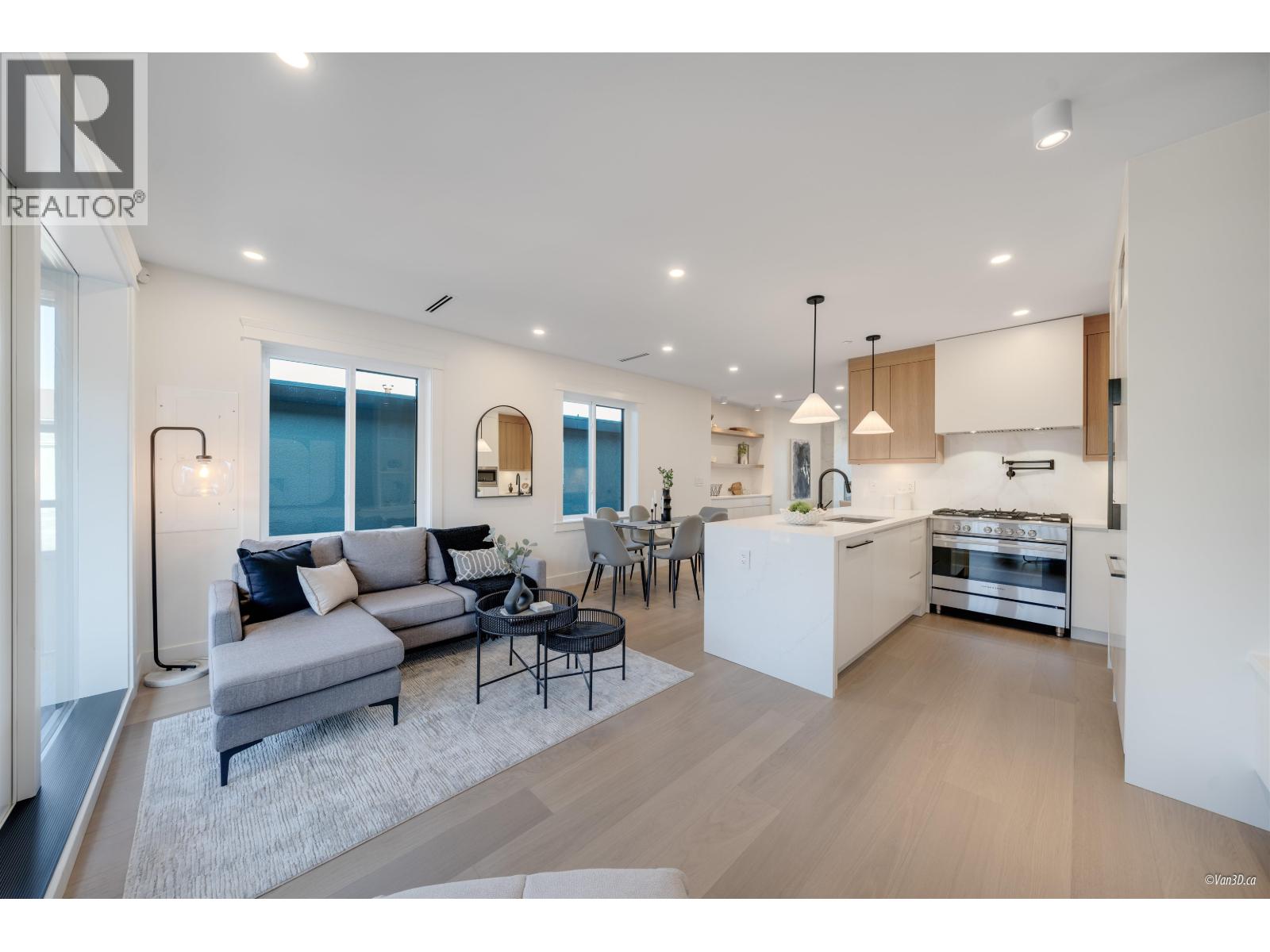 1167 E 63rd Avenue, Vancouver, British Columbia  V5X 2L3 - Photo 11 - R3121854