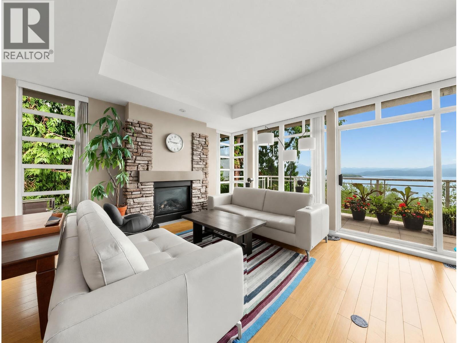 8725 Seascape Drive, West Vancouver, British Columbia  V7W 3J7 - Photo 5 - R3121891