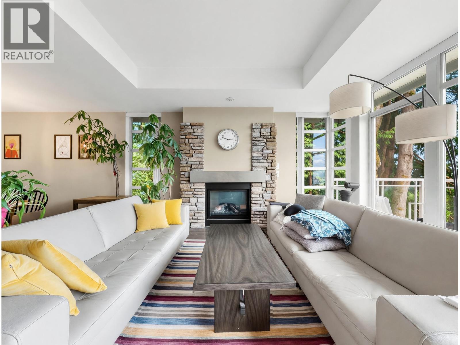 8725 Seascape Drive, West Vancouver, British Columbia  V7W 3J7 - Photo 6 - R3121891