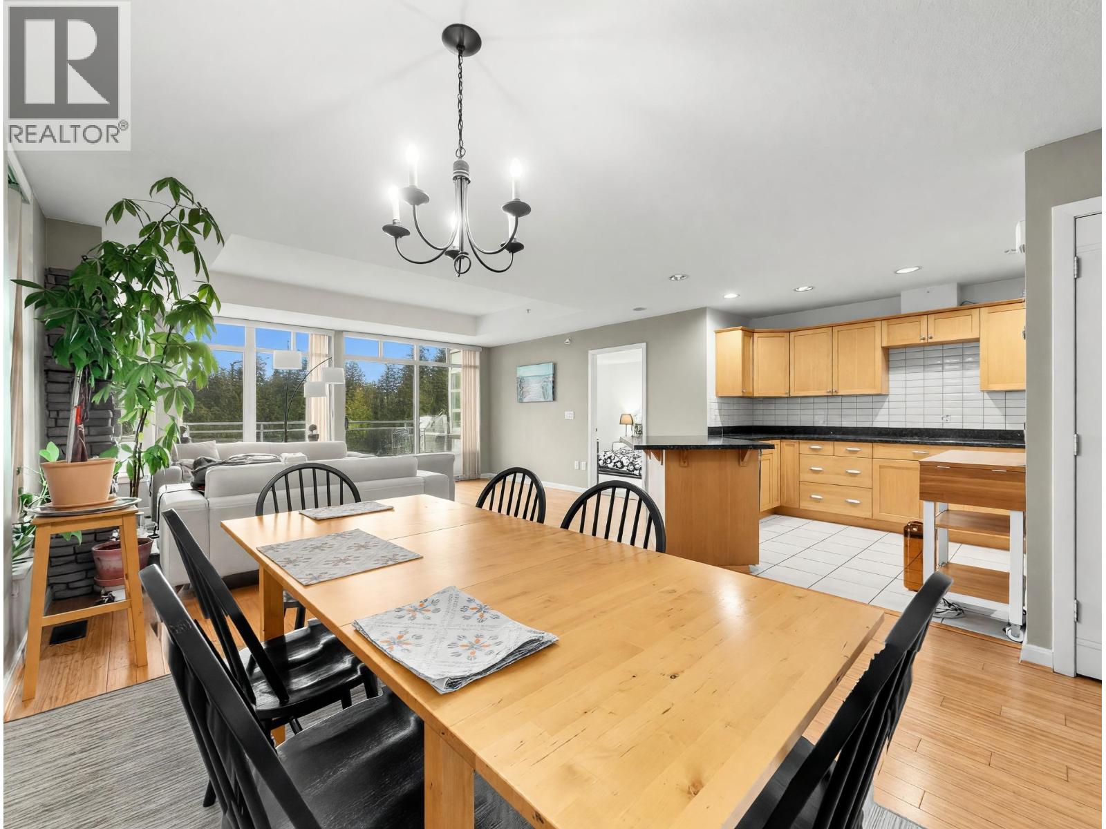 8725 Seascape Drive, West Vancouver, British Columbia  V7W 3J7 - Photo 9 - R3121891