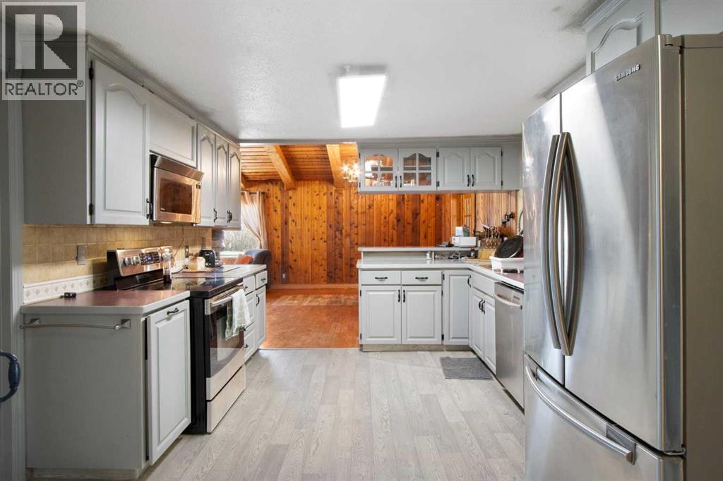 5035 Township Road 334, Rural Mountain View County, Alberta  T0M 1X0 - Photo 25 - A2307372