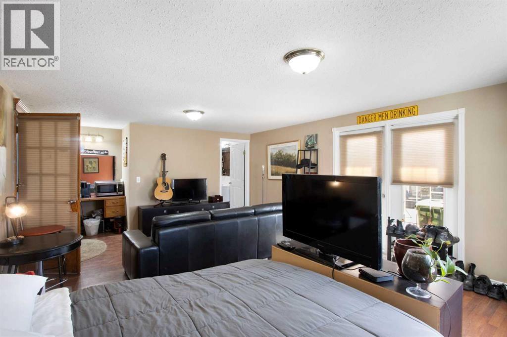 5035 Township Road 334, Rural Mountain View County, Alberta  T0M 1X0 - Photo 30 - A2307372