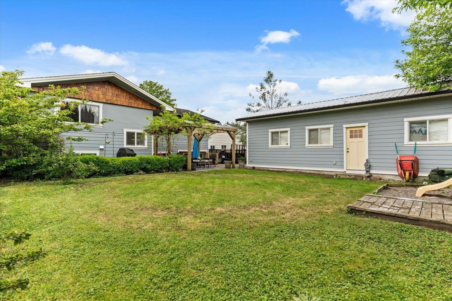 1723 Agassiz Avenue, Agassiz, Agassiz, British Columbia  V0M 1A3 - Photo 31 - R3121701