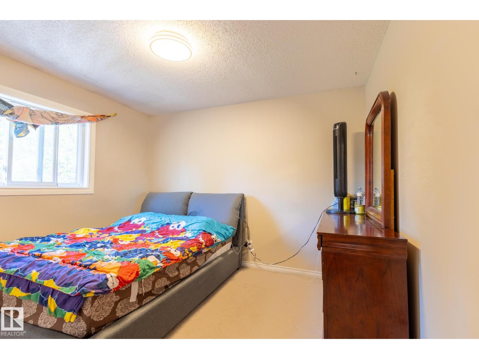 18012 96 St Nw, Edmonton, Alberta  T5Z 2G5 - Photo 11 - E4486988