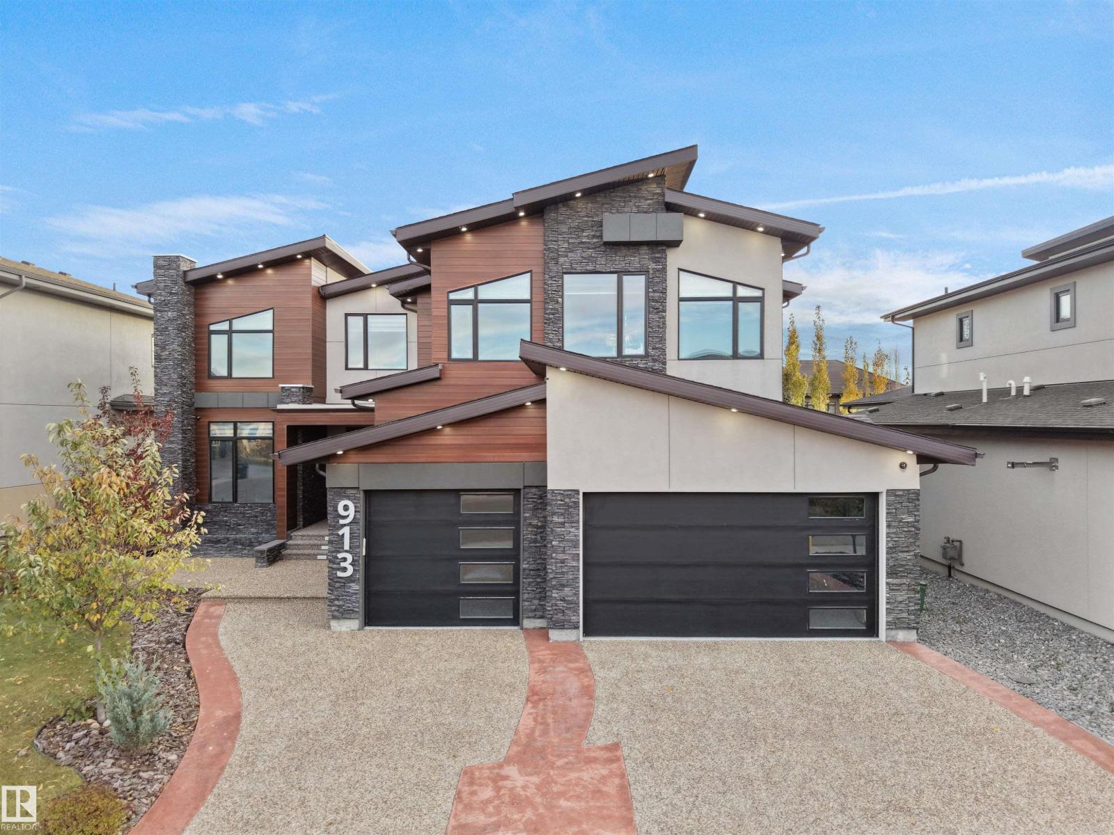 913 Wood Pl Nw, Edmonton, Alberta  T6W 3G8 - Photo 2 - E4486989