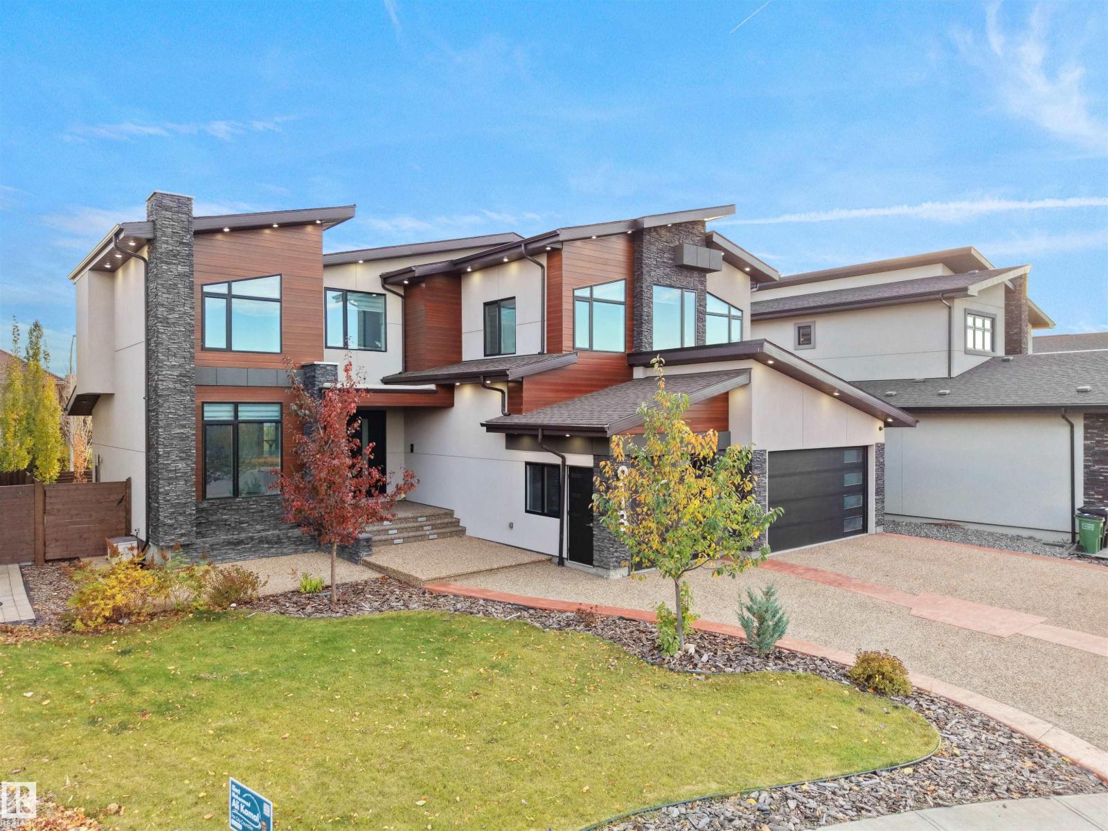 913 Wood Pl Nw, Edmonton, Alberta  T6W 3G8 - Photo 3 - E4486989