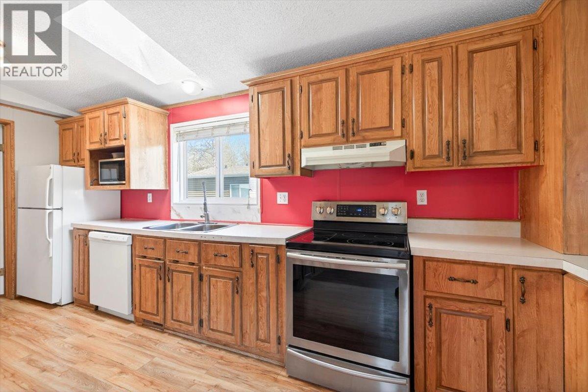 100 Aspen Drive Unit# 57, Sparwood, British Columbia  V0B 2G0 - Photo 9 - 10386753