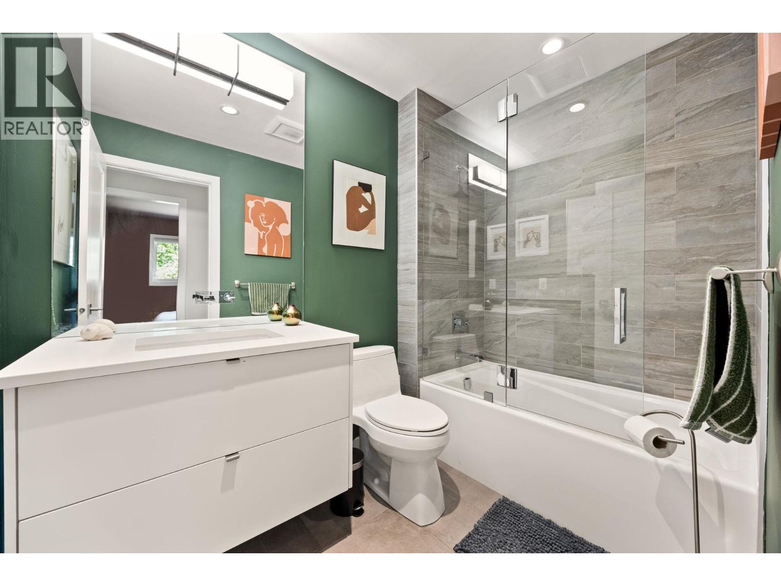 5566 Gallagher Place, West Vancouver, British Columbia  V7W 1N9 - Photo 11 - R3121847