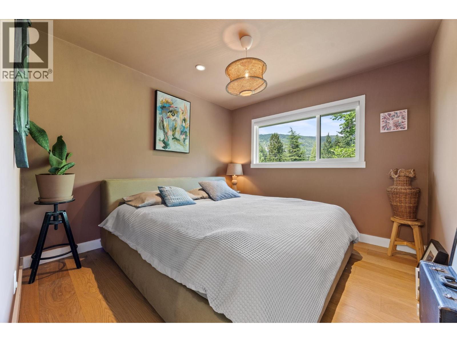 5566 Gallagher Place, West Vancouver, British Columbia  V7W 1N9 - Photo 9 - R3121847