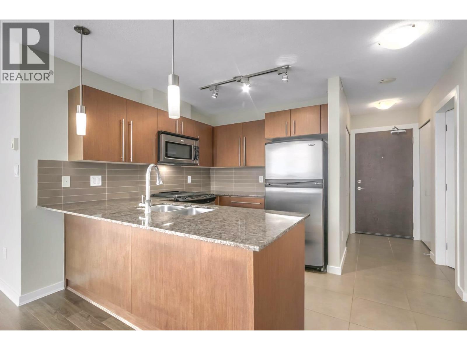 2404 4888 Brentwood Drive, Vancouver, British Columbia  V5C 0C6 - Photo 10 - R3121869
