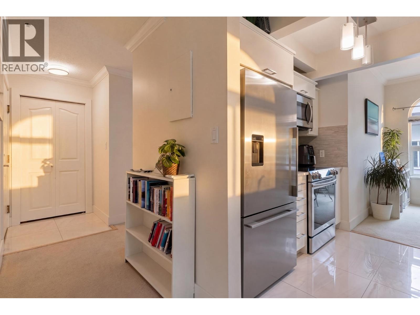 307 2256 W 7th Avenue, Vancouver, British Columbia  V6K 1Y2 - Photo 10 - R3121825