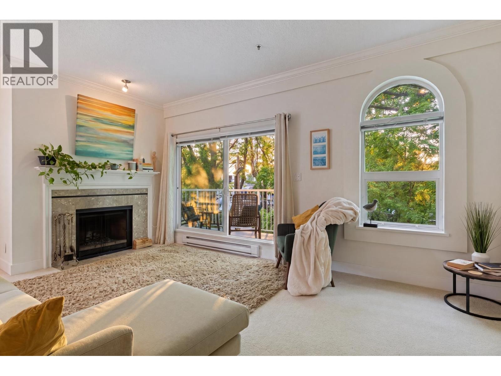 307 2256 W 7th Avenue, Vancouver, British Columbia  V6K 1Y2 - Photo 1 - R3121825