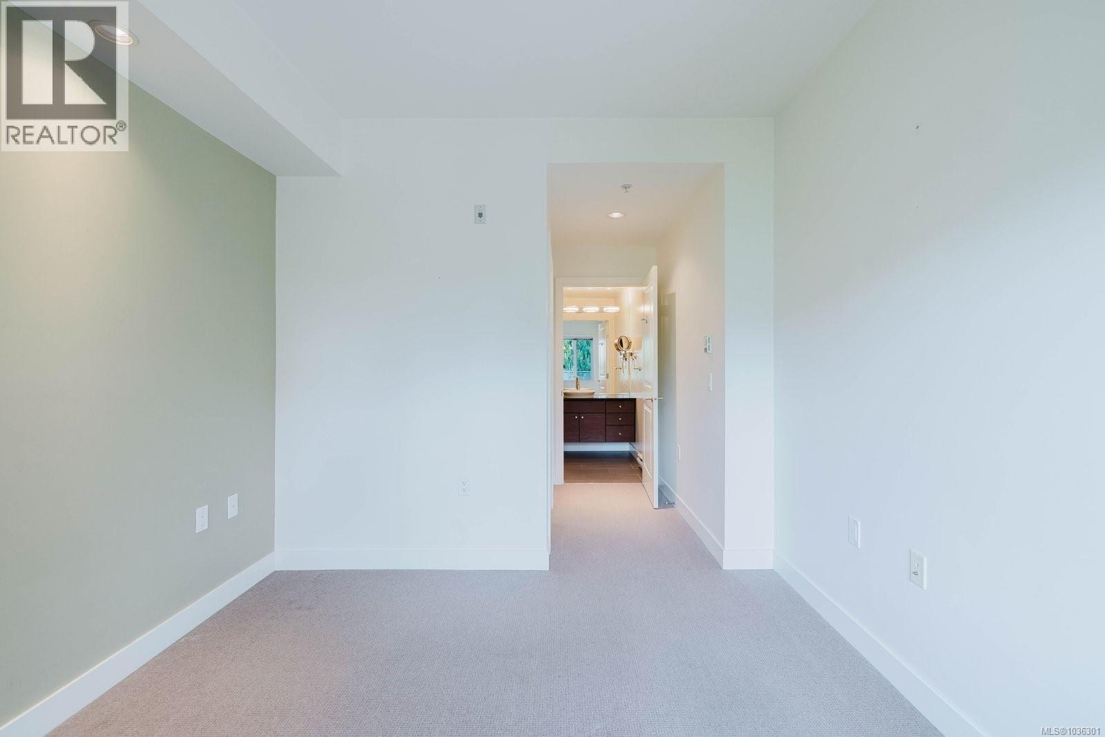 203 3614 Richmond Rd, Saanich, British Columbia  V8P 4R5 - Photo 17 - 1036301