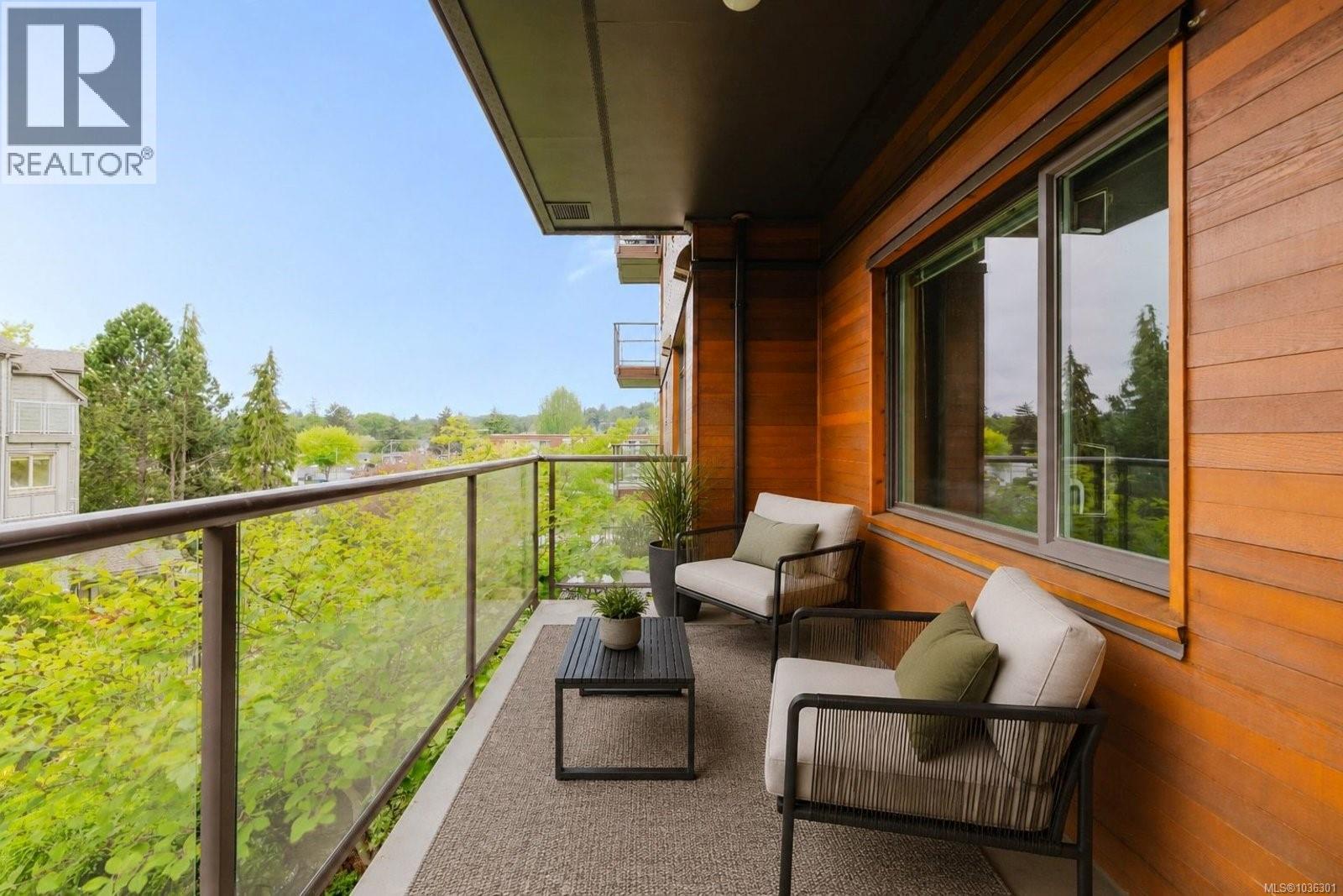 203 3614 Richmond Rd, Saanich, British Columbia  V8P 4R5 - Photo 24 - 1036301