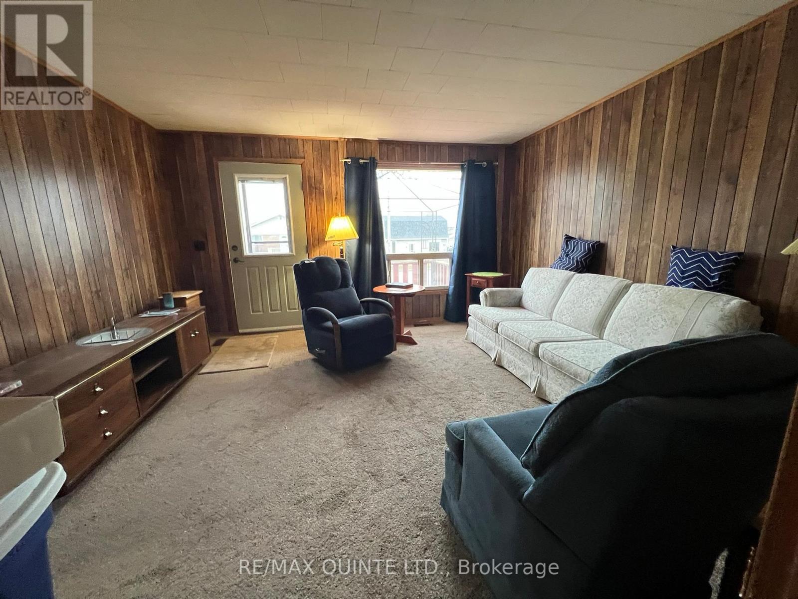 33 Ramsay Avenue, Quinte West, Ontario  K8V 2P6 - Photo 3 - X13101038