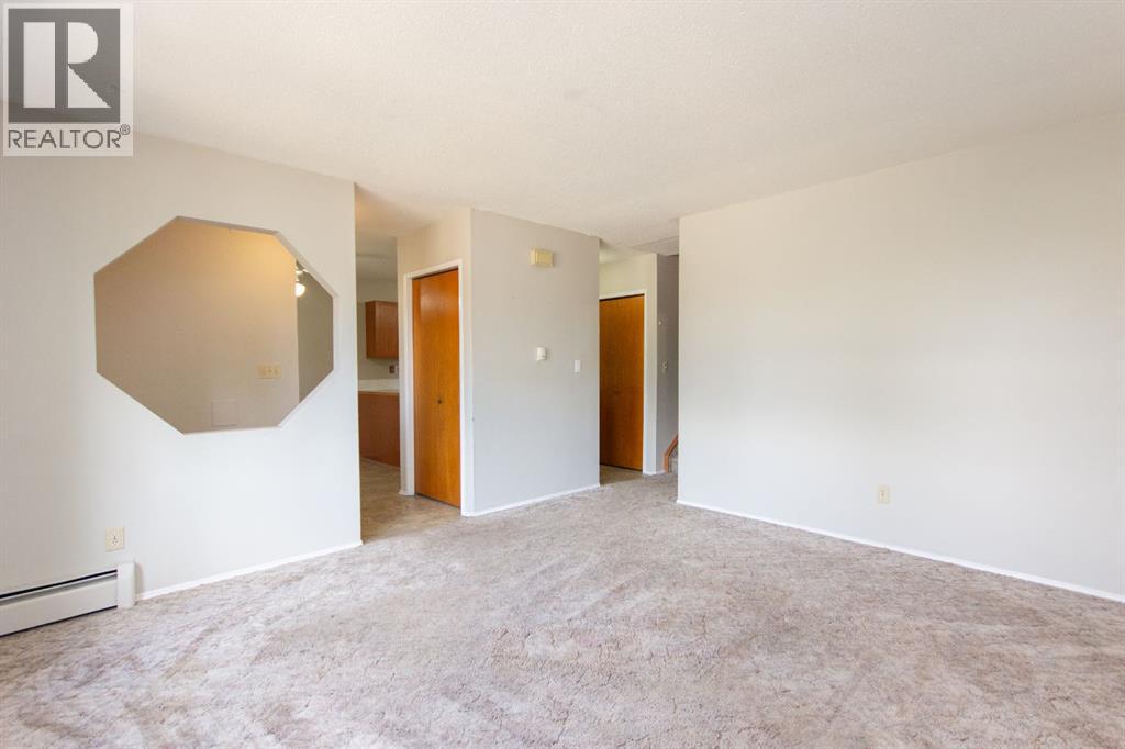 19 Gibson Close, Red Deer, Alberta  T4P 2Z3 - Photo 5 - A2309073