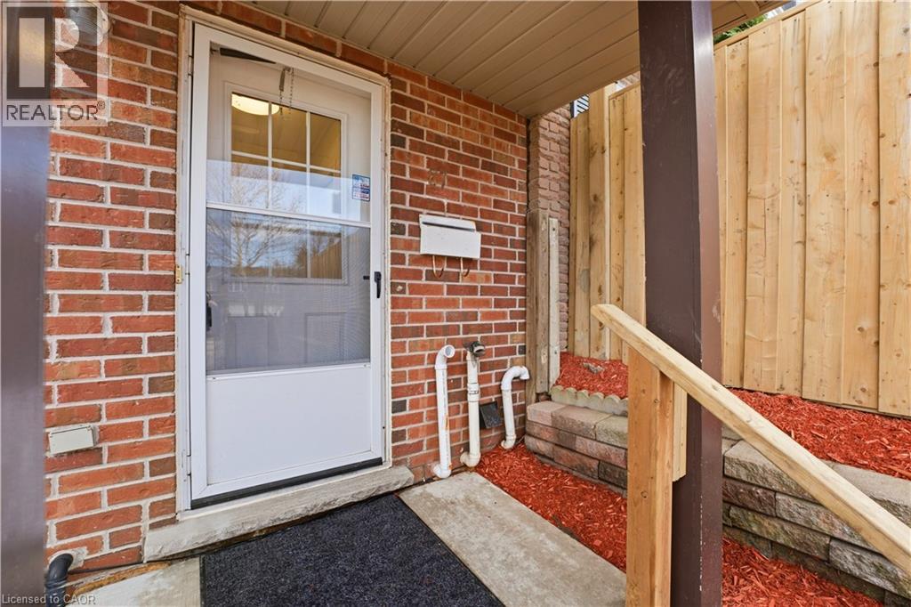 87 Ralgreen Crescent, Kitchener, Ontario  N2M 1V1 - Photo 4 - 40828985