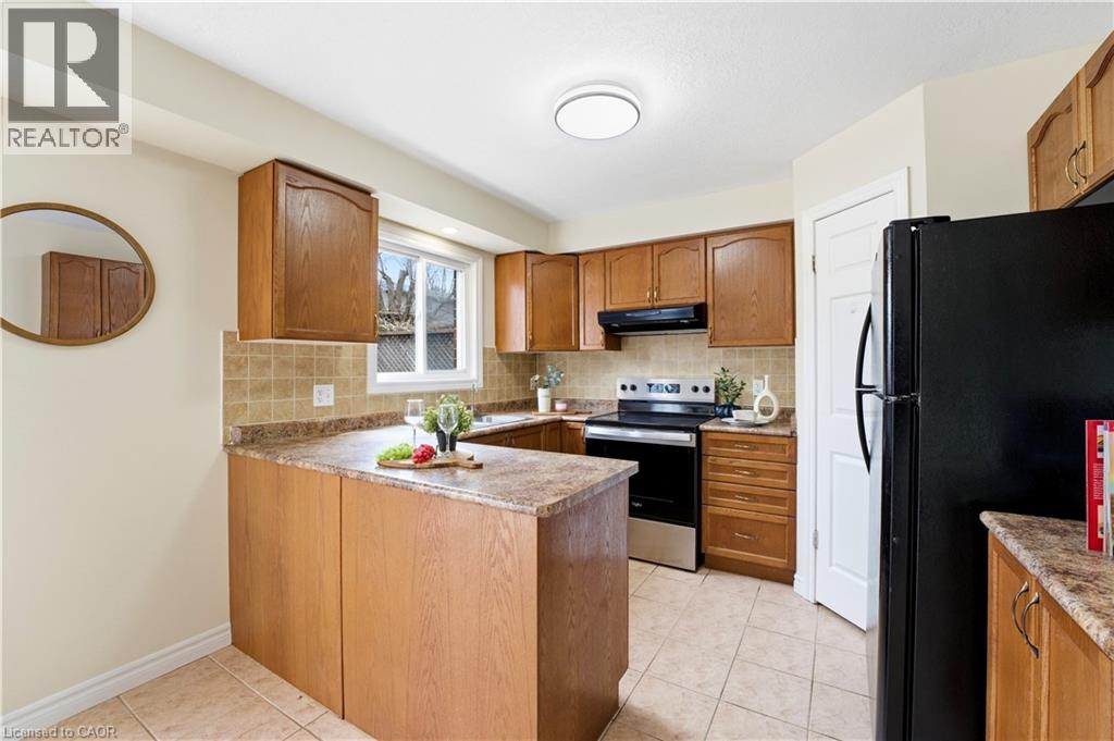87 Ralgreen Crescent, Kitchener, Ontario  N2M 1V1 - Photo 9 - 40828985