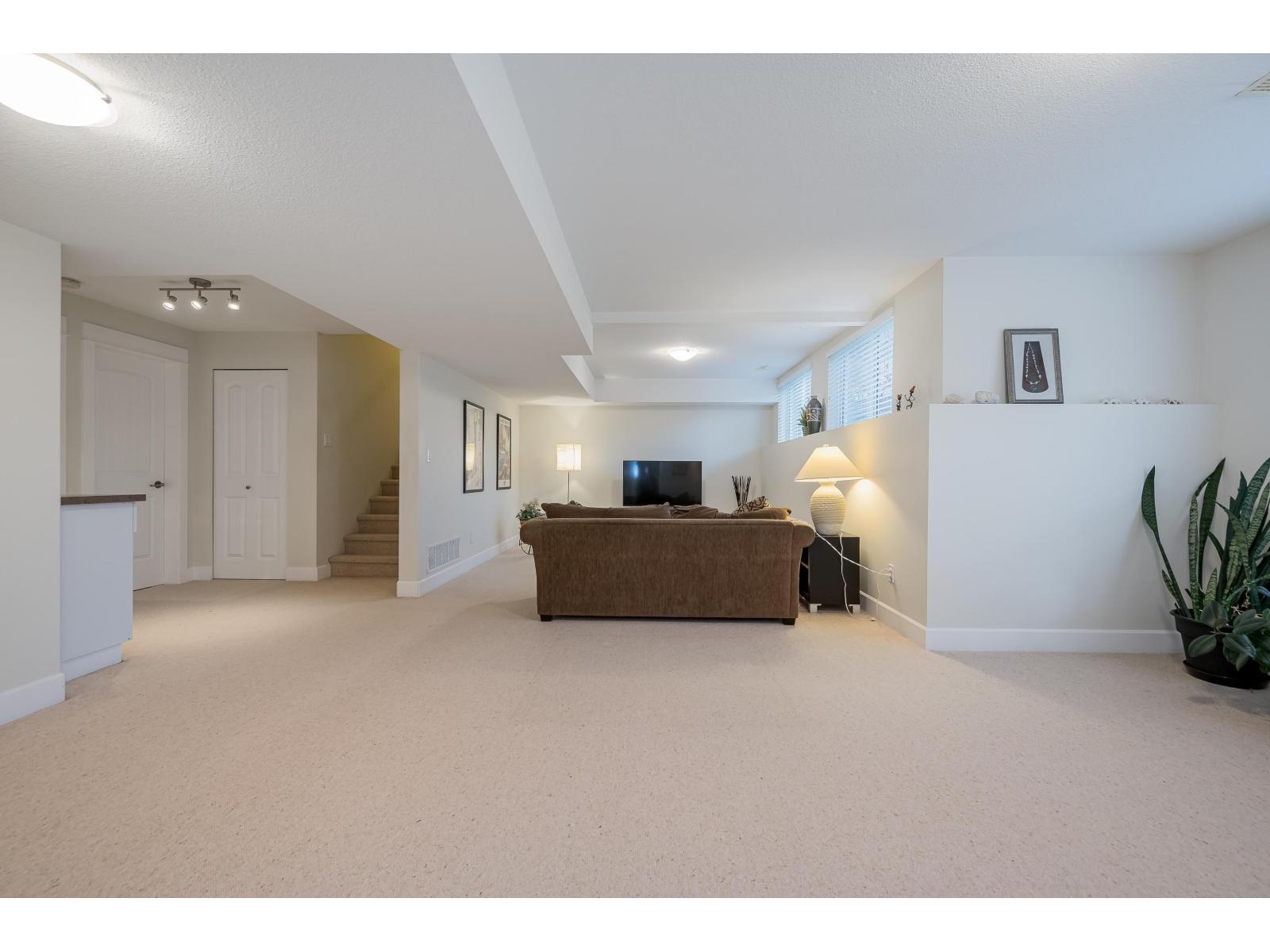20484 67a Avenue, Langley, British Columbia  V2Y 3C9 - Photo 22 - R3109319