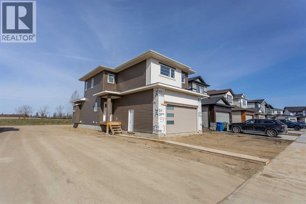60 Emmett Crescent, Red Deer, Alberta  T4P 3G7 - Photo 2 - A2287540