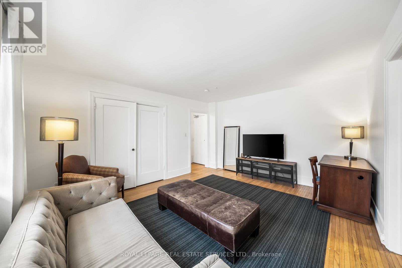 28 Macpherson Avenue, Toronto, Ontario  M5R 1W8 - Photo 7 - C12771538