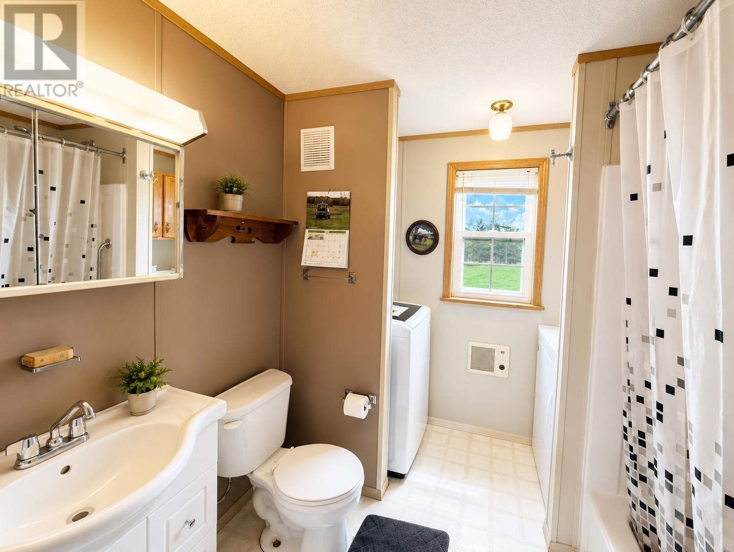 3267 Route 20, Darnley, Prince Edward Island  C0B 1M0 - Photo 10 - 202610449