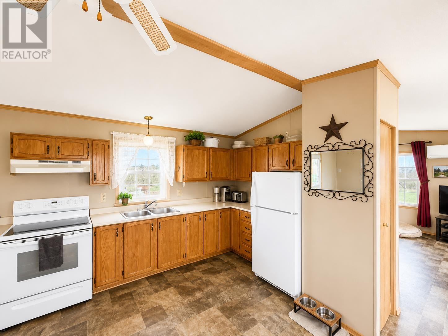 3267 Route 20, Darnley, Prince Edward Island  C0B 1M0 - Photo 3 - 202610449
