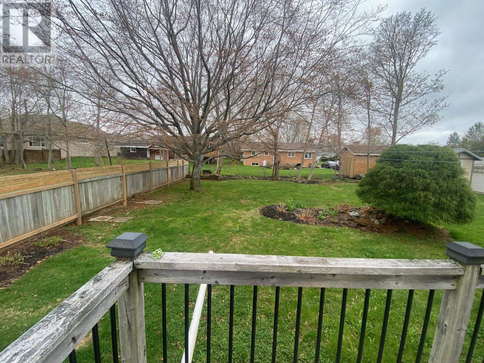 30-32 Colonel Gray Drive, Charlottetown, Prince Edward Island  C1A 2S7 - Photo 11 - 202610450