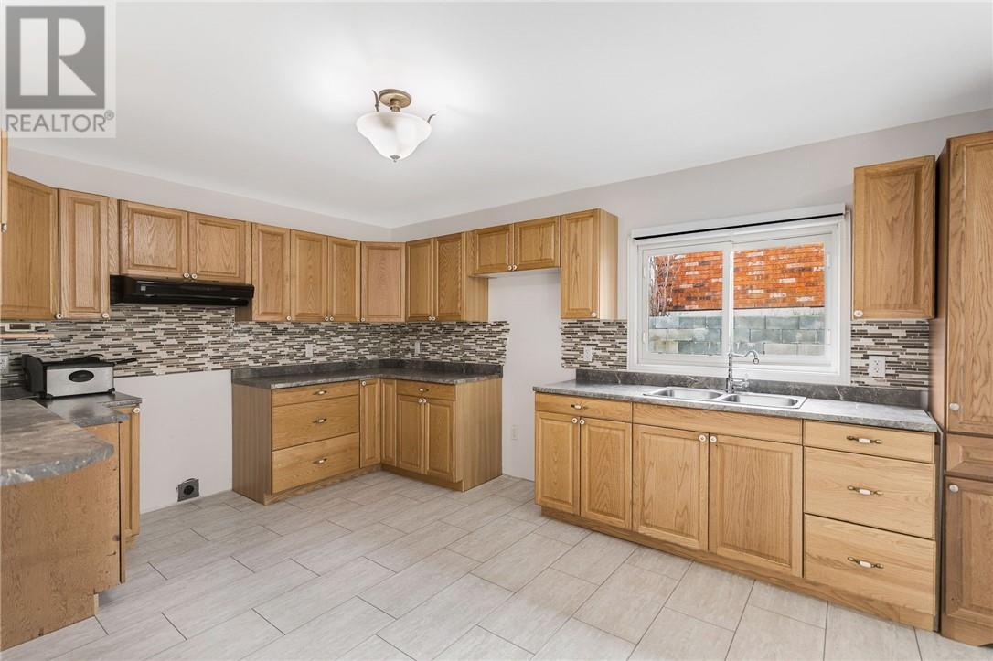 14 Pine Street, Onaping, Ontario  P0M 2R0 - Photo 15 - 2127635