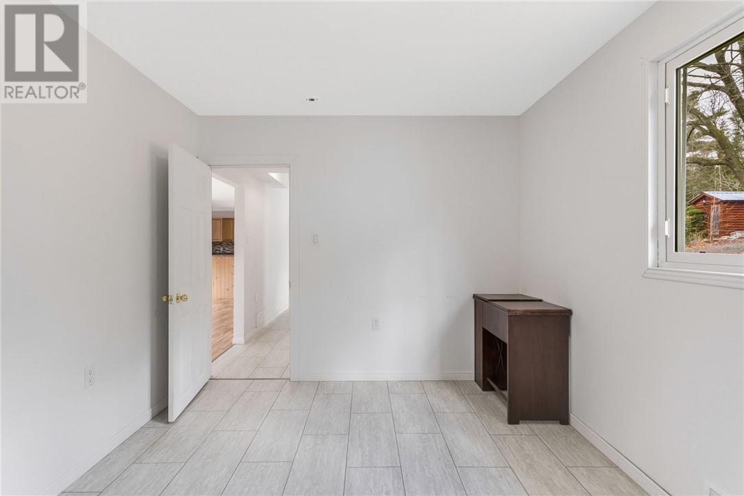 14 Pine Street, Onaping, Ontario  P0M 2R0 - Photo 25 - 2127635