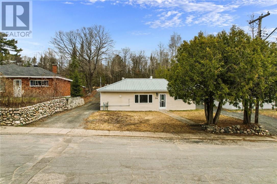 14 Pine Street, Onaping, Ontario  P0M 2R0 - Photo 27 - 2127635