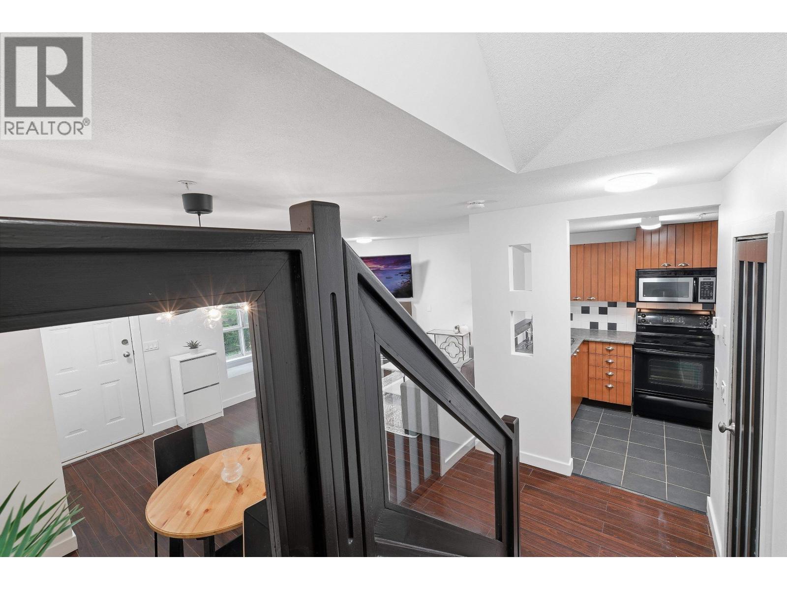 7327 Magnolia Terrace, Burnaby, British Columbia  V5E 4M3 - Photo 13 - R3121870