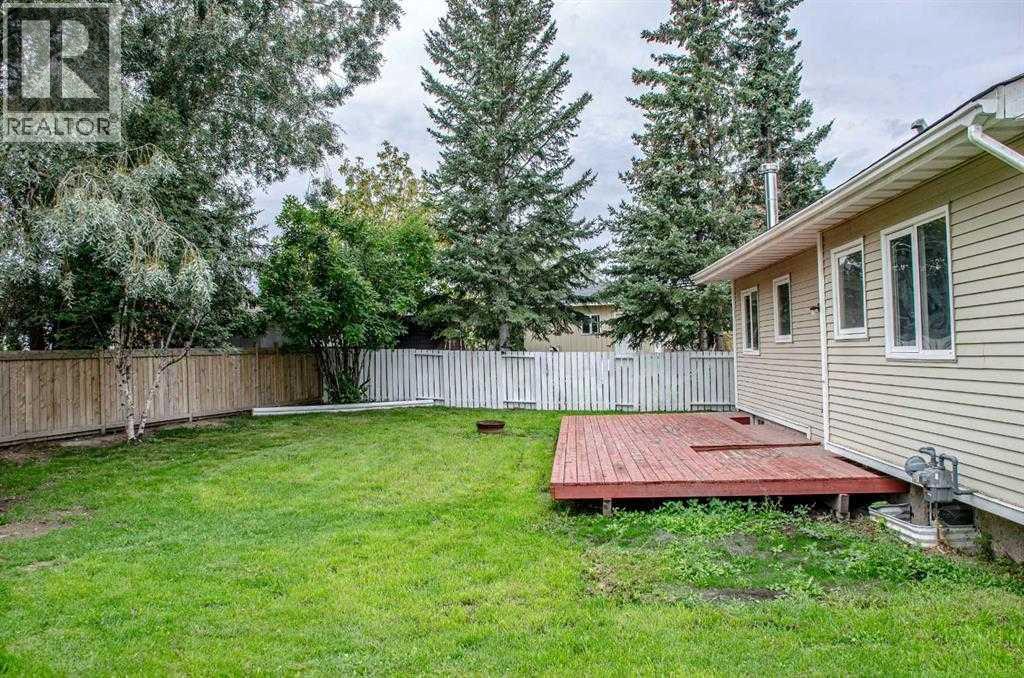150 Leigh Crescent, Fort Mcmurray, Alberta  T9K 1K6 - Photo 21 - A2309819