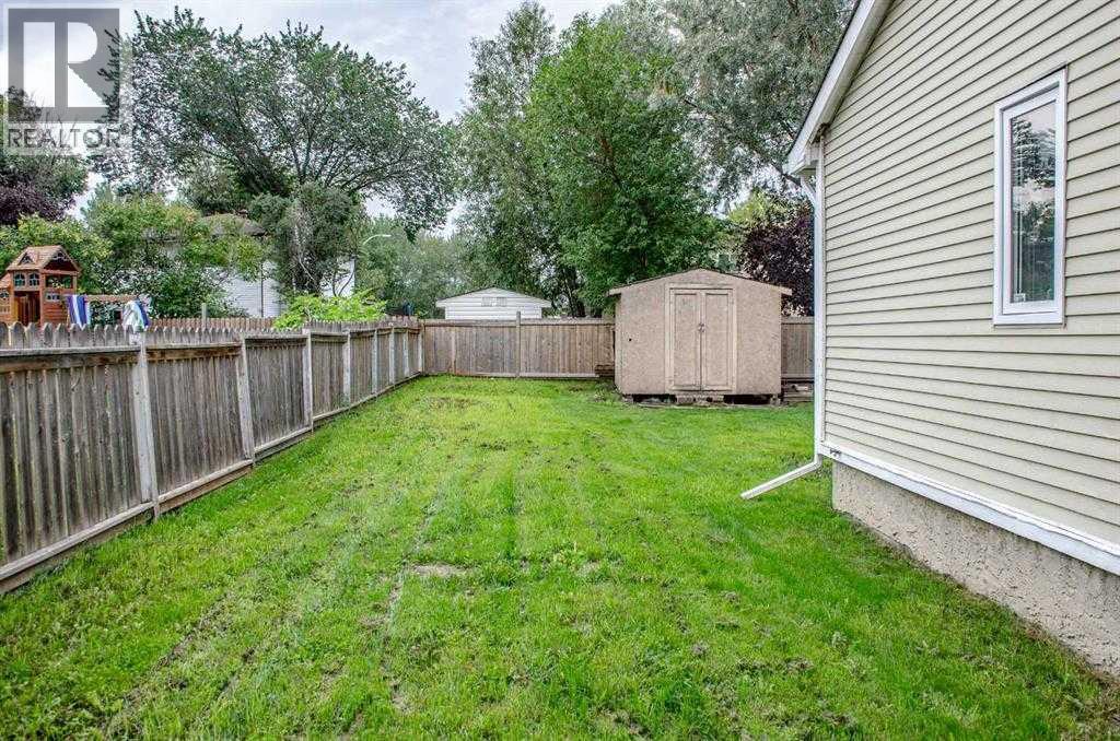 150 Leigh Crescent, Fort Mcmurray, Alberta  T9K 1K6 - Photo 23 - A2309819