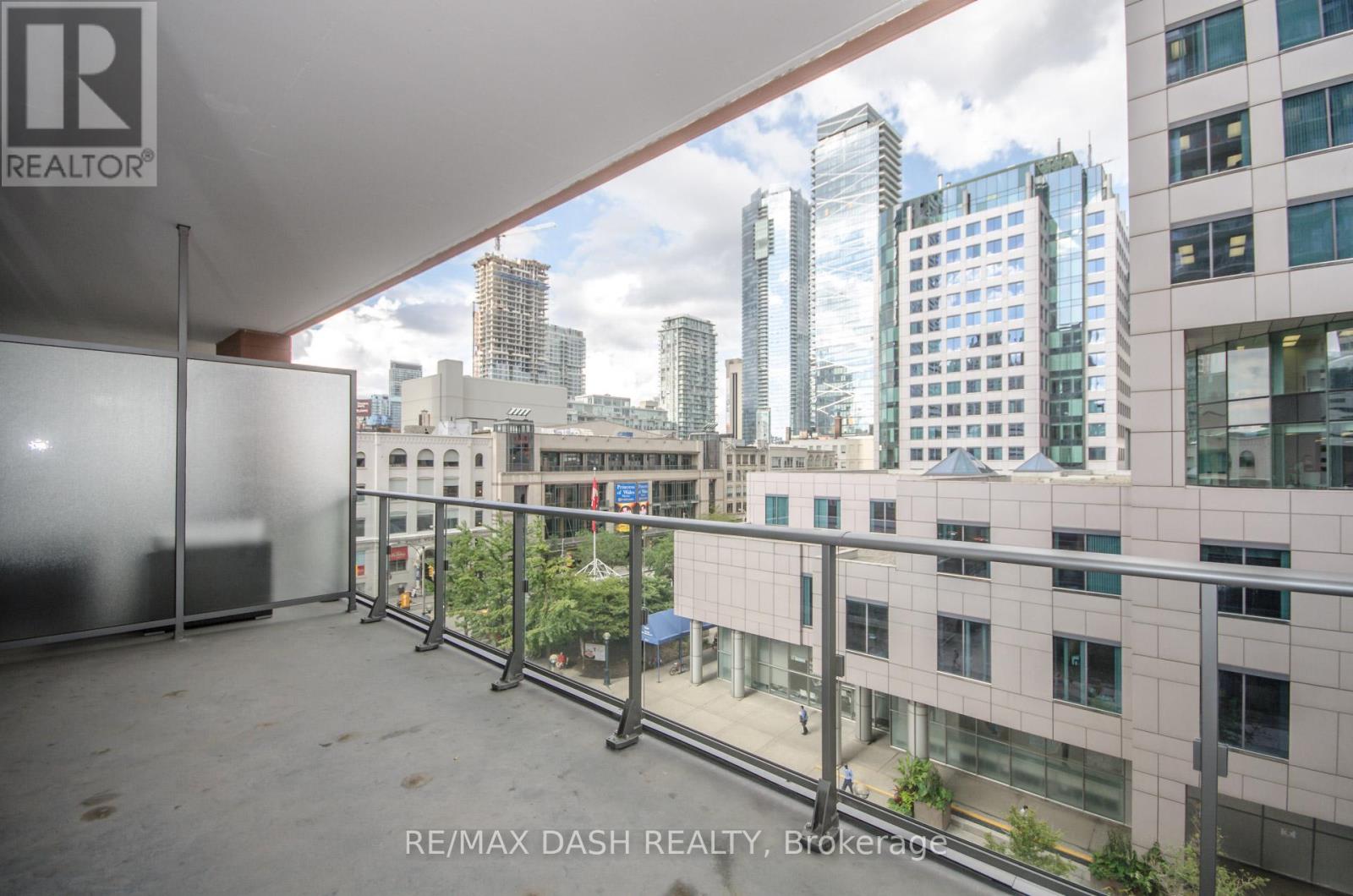 504 - 8 Mercer Street, Toronto, Ontario  M5V 0C4 - Photo 18 - C13111886