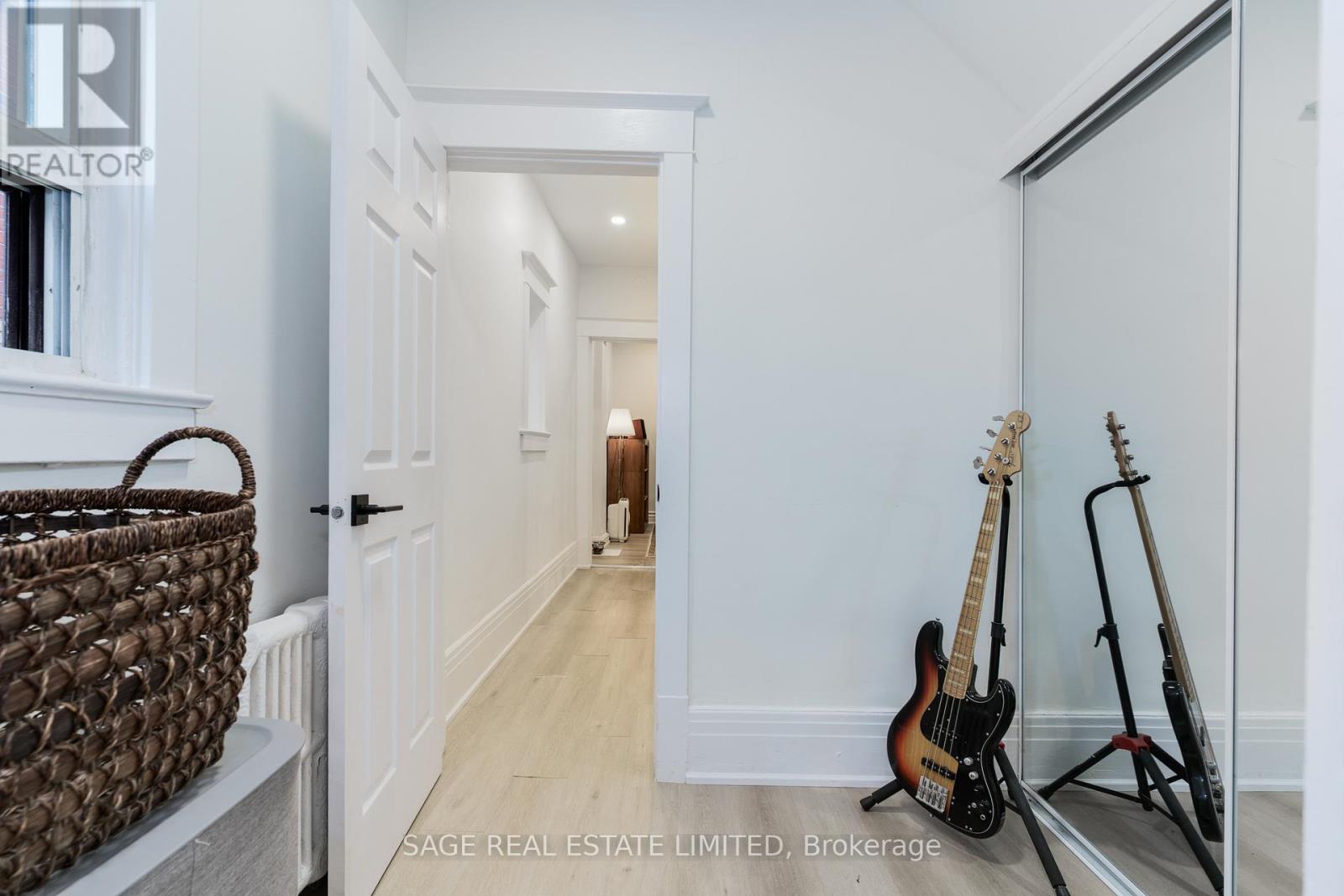 Main - 37 Rusholme Road, Toronto, Ontario  M6J 3H3 - Photo 21 - C13111912