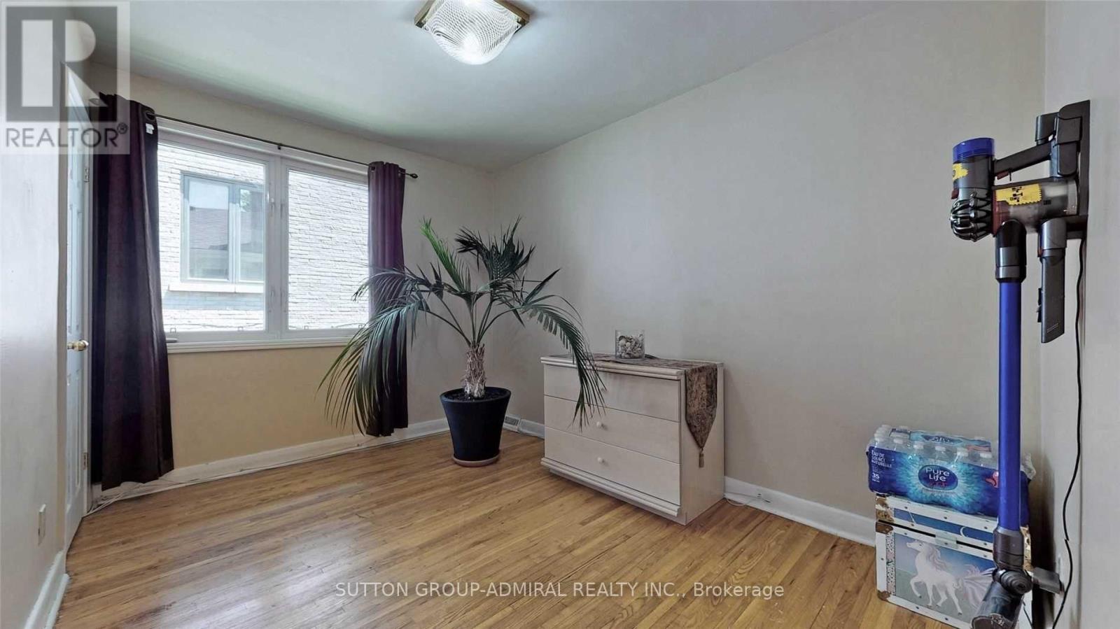 182 Reiner Road, Toronto, Ontario  M3H 2L9 - Photo 16 - C13111932