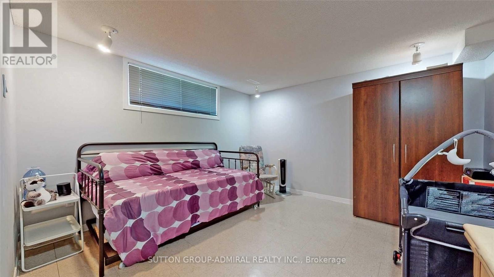 182 Reiner Road, Toronto, Ontario  M3H 2L9 - Photo 19 - C13111932