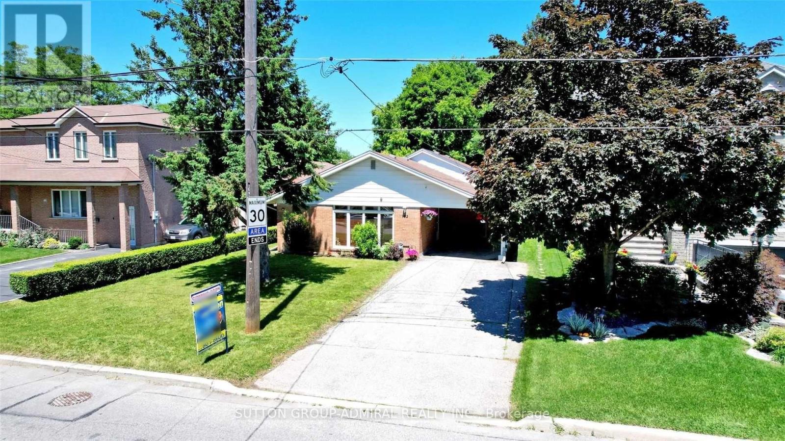 182 Reiner Road, Toronto, Ontario  M3H 2L9 - Photo 2 - C13111932