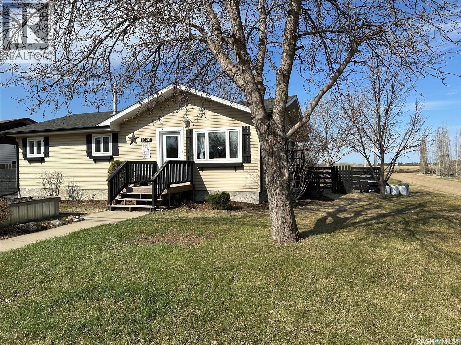 1020 4th Avenue, Rosthern, Saskatchewan  S0K 3R0 - Photo 29 - SK035589