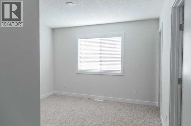 9541 113 Avenue, Clairmont, Alberta  T8X 5C2 - Photo 11 - A2307712