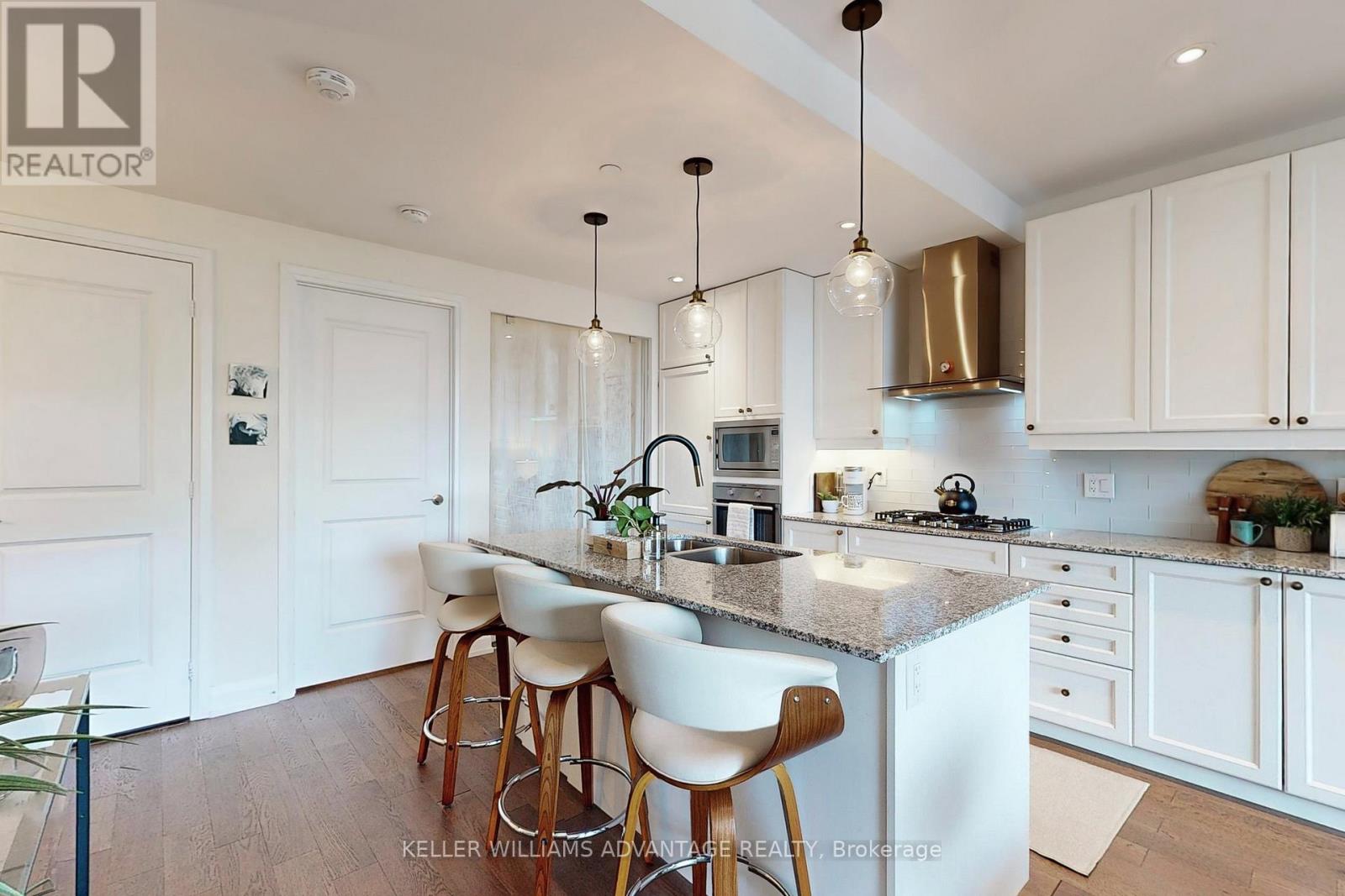 308 - 200 Woodbine Avenue, Toronto, Ontario  M4L 3P2 - Photo 7 - E13111818