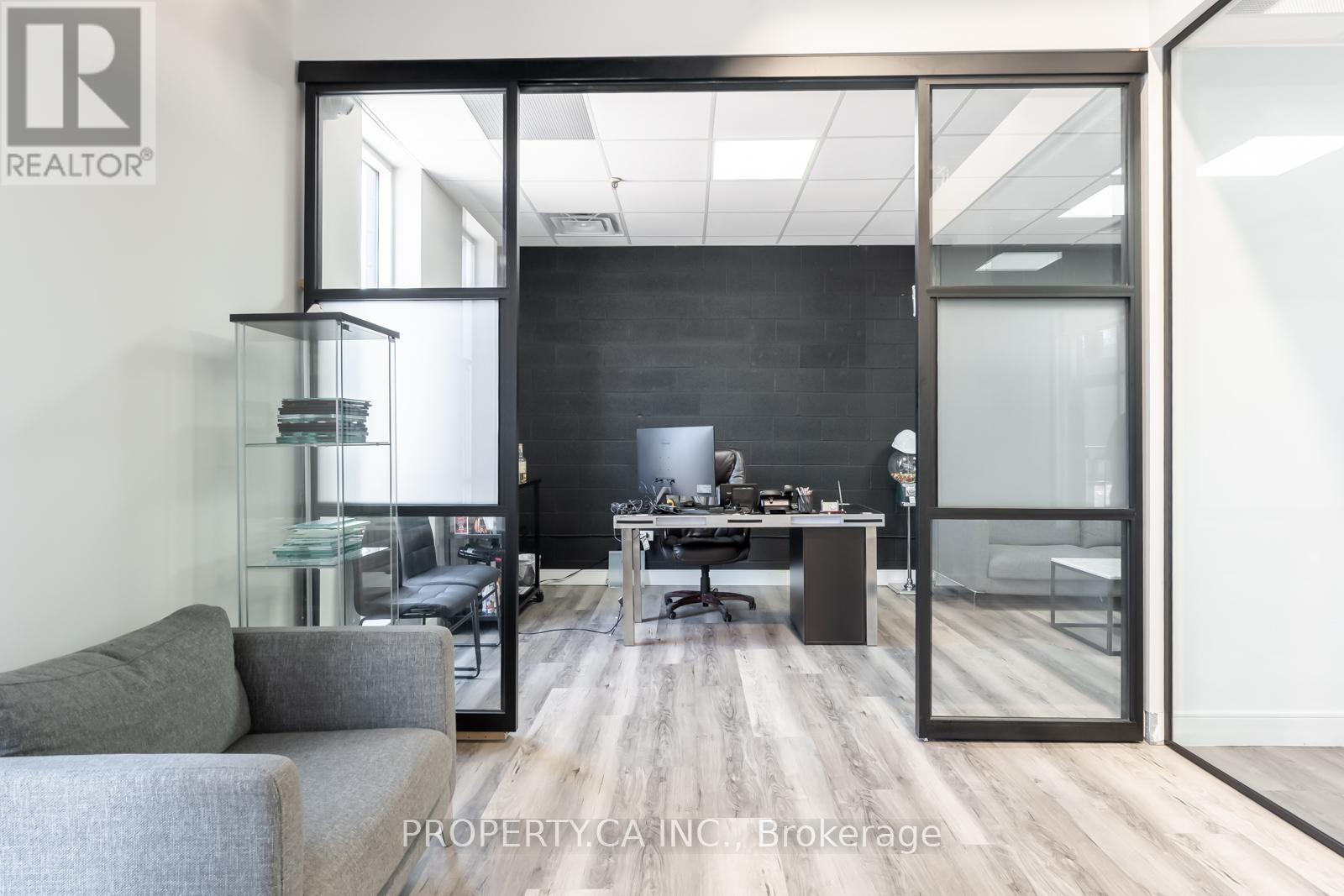 B4 - 311 Bowes Road, Vaughan, Ontario L4K 1J1 - Photo 15 - N13111860