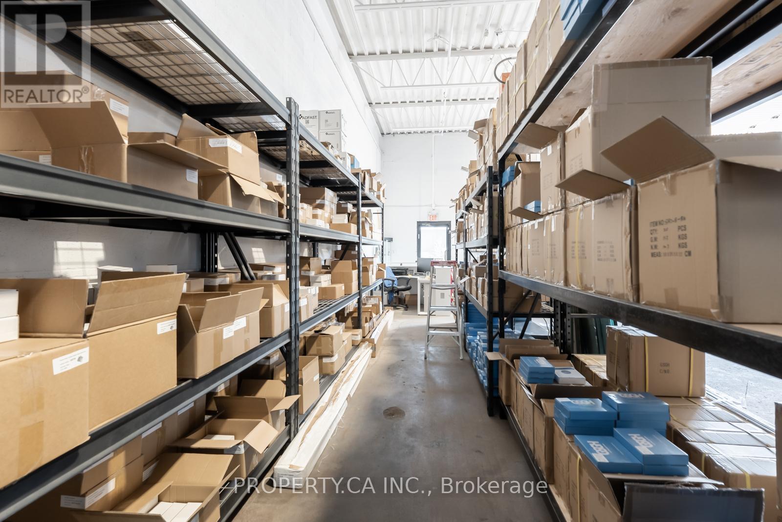 B4 - 311 Bowes Road, Vaughan, Ontario L4K 1J1 - Photo 21 - N13111860
