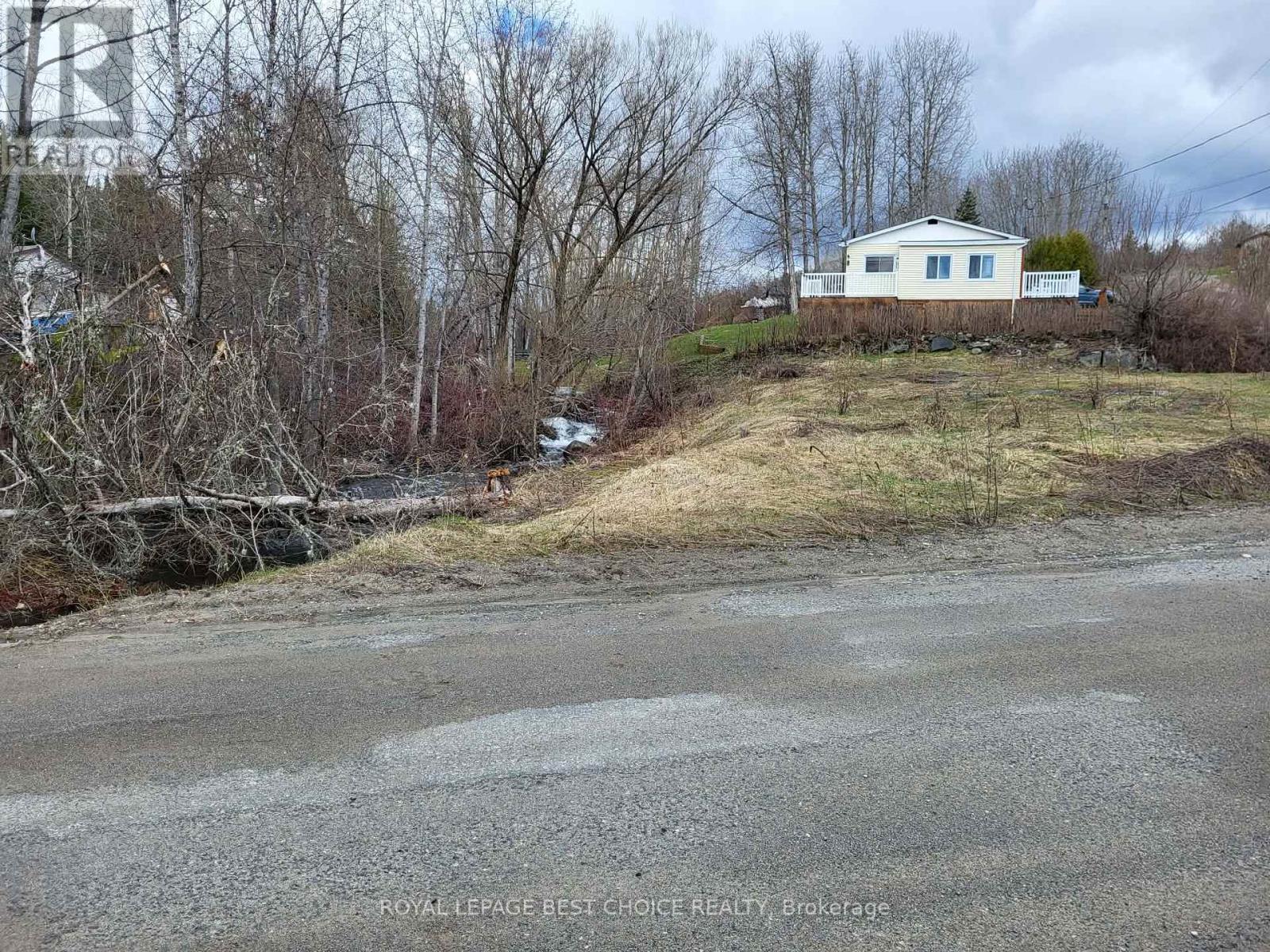 29 Hudson Bay Road, Cobalt, Ontario  P0J 1C0 - Photo 4 - T12944768