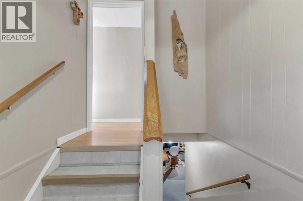 5221 52 Street, Mirror, Alberta  T0C 3C0 - Photo 11 - A2308904