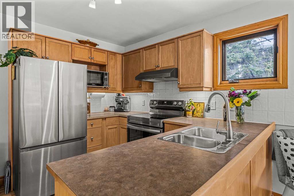 207, 404 Marten Street, Banff, Alberta  T1L 1A5 - Photo 11 - A2304681