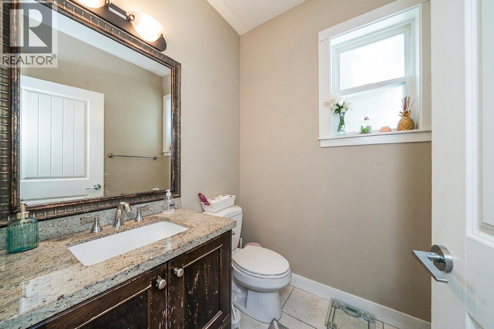 217 Jackson Street, Coquitlam, British Columbia  V3K 4C1 - Photo 25 - R3117157