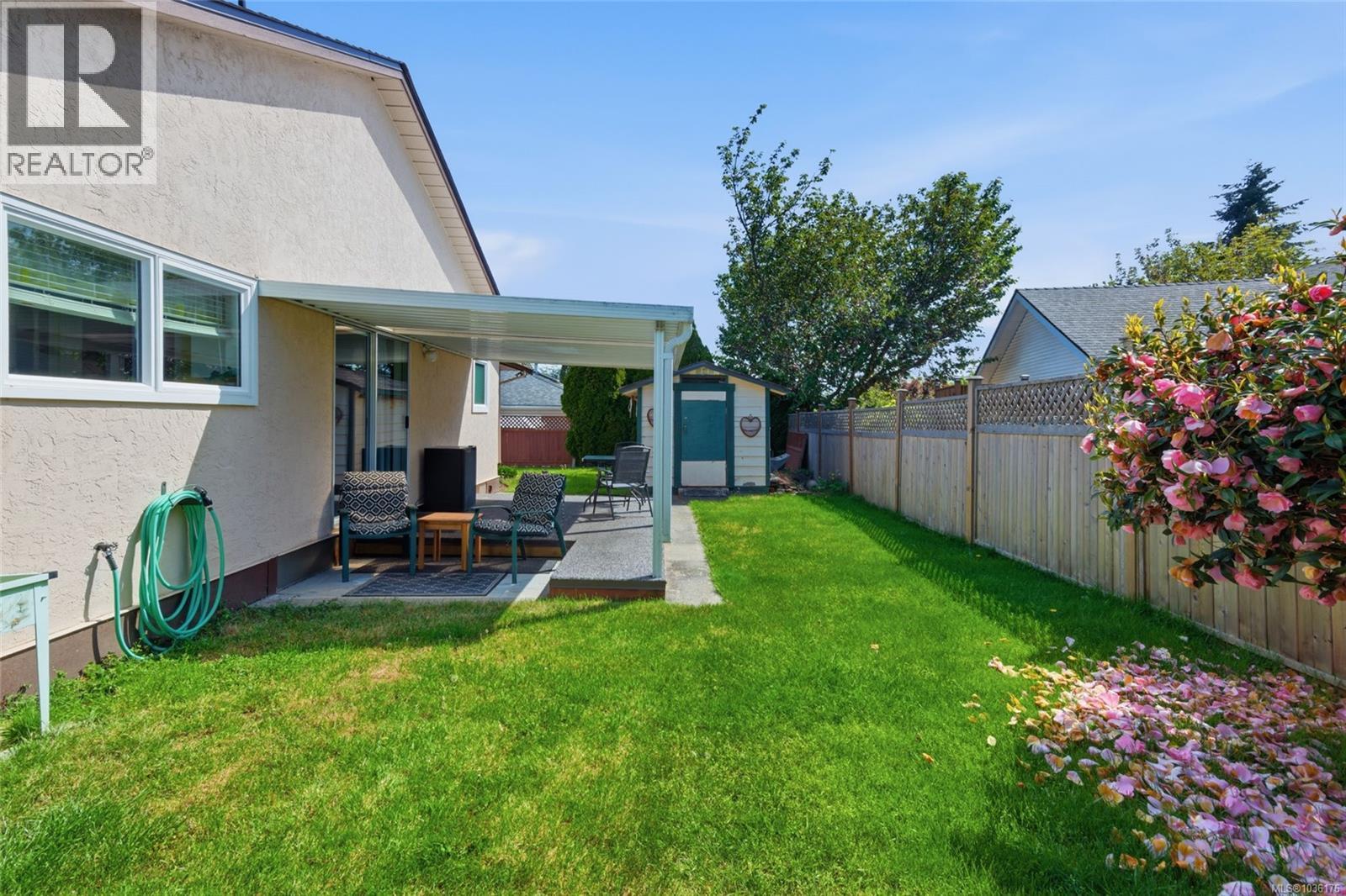 704 Ermineskin Ave, Parksville, British Columbia  V9P 2L4 - Photo 9 - 1036176
